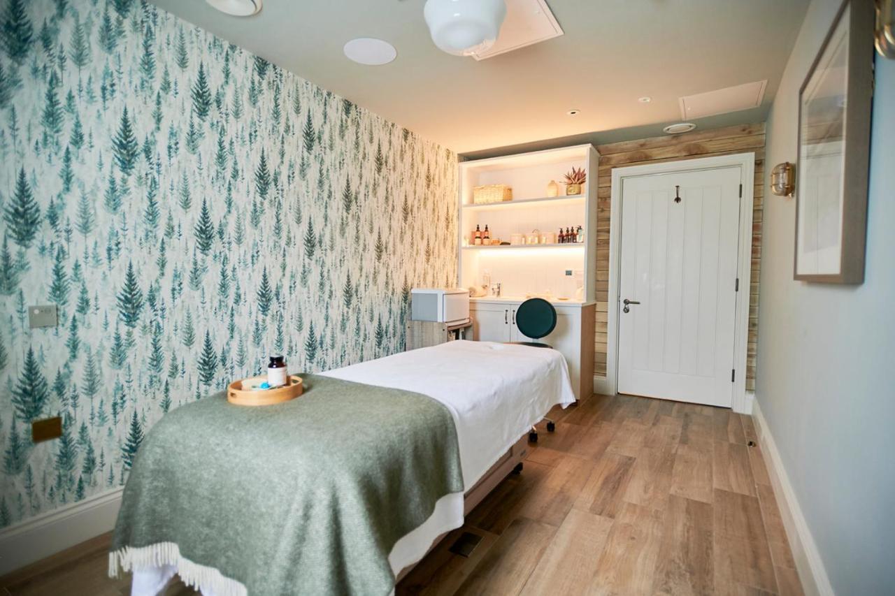 The Swan Hotel And Spa Newby Bridge Extérieur photo