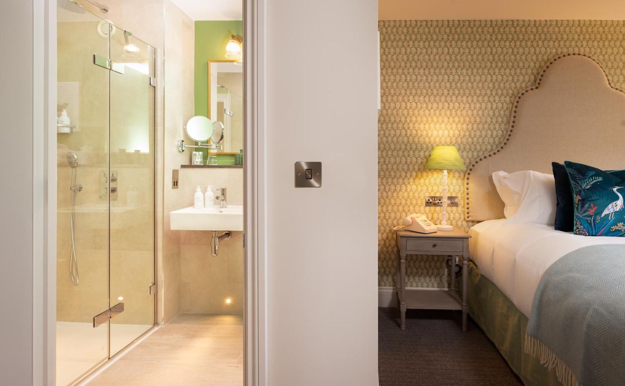 The Swan Hotel And Spa Newby Bridge Extérieur photo